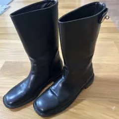 新品未使用　黒いレザー風ロングブーツ