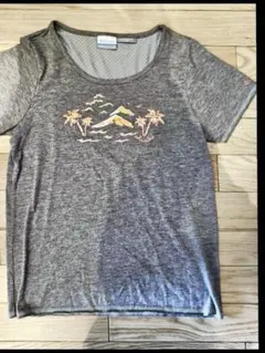 Columbia 半袖Tシャツ Sサイズ グレーのサムネイル