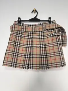 burberry バーバリー　ノバチェック　スカート　ミニスカート　ベルトのサムネイル