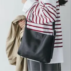 美品】atelier des Confluences＞ PORCH レザー - メルカリ