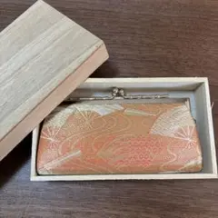 扇子模様のオレンジがま口財布