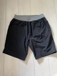 THE NORTH FACE ブラックショートパンツ ノースフェイス　メンズ　M