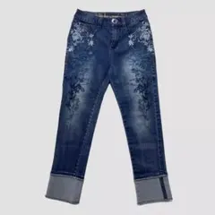 新品 未使用 タグなし デシグアル クロップド 刺繍ジーンズ サイズ 31のサムネイル