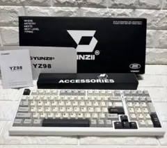 YUNZII YZ98 メカニカルキーボード 本体　テンキー付きのサムネイル