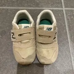 ニューバランススニーカー16㎝