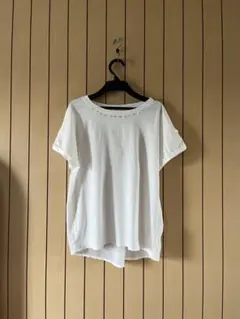 再値下げ　earth music & ecorogy 半袖Tシャツ ビジュー付き