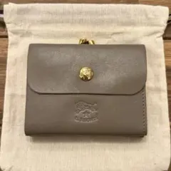 新品 IL BISONTE がま口折り財布 ロゴ型押し ミニ財布 グレージュ
