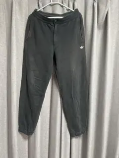 adidasスウェットパンツ　M〜Lサイズ