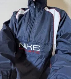 最終お値下げ！！ナイキハーフアップジップ