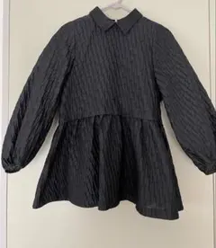 2026年最新】airy ジャカード ペプラム ブラウスの人気アイテム - メルカリ