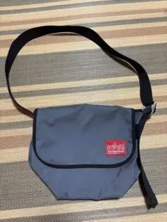 Manhattan Portage メッセンジャーバッグ グレー ⭐️手洗い済みのサムネイル