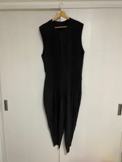 2026年最新】HOMME PLISSE ジャンプスーツの人気アイテム - メルカリ