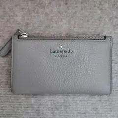 【ケイトスペード　財布】パスケースも入る♪ミニかばんに入るちょうど良いサイズ感