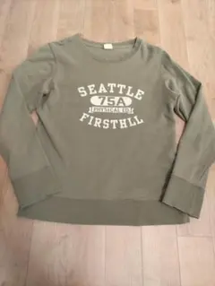 ◆Champion チャンピオン　カレッジプリント風スウェット　L　ライトカーキ