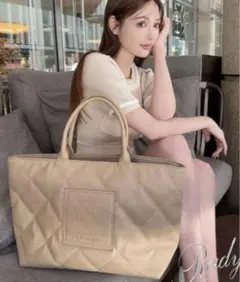 Rady レディ　大容量　トートバッグ　フレーム　ベージュ　新品　キルティング