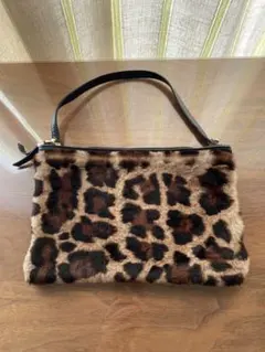 ヒョウ柄ファーショルダーバッグ
