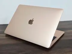 MacBook Air 2020 13インチ Corei3 256GB A7