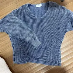 アズールバイマウジー　春ニット　ネイビー Vネック ニットセーター 長袖