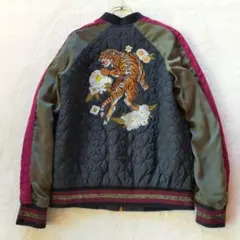 ZARA スカジャン キルティング　刺繍　タイガー　ラグラン　ブルゾン