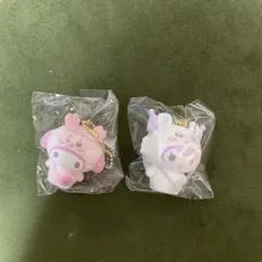 ちいかわ×サンリオ シークレットフロッキーマスコットチャーム ２点