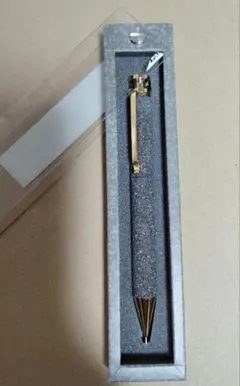 Item thumbnail for item 90f4a40b-2ff7-4f22-99c9-9c273b52985b