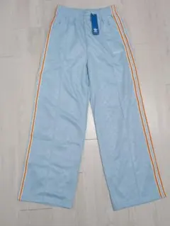 タイムセールadidas　新品　トラックパンツ　平成ギャル　海外ガール　Y2K