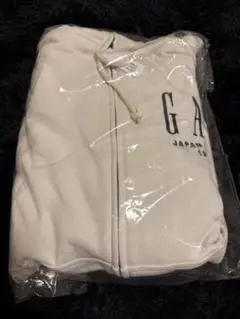 GAP ホワイト ジップアップパーカー