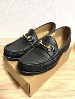 REGAL 黒レザー ビッドローファー ゴールド金具付き