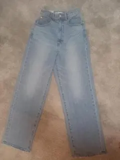 マウジー　ハイウエストルーズストレートデニム