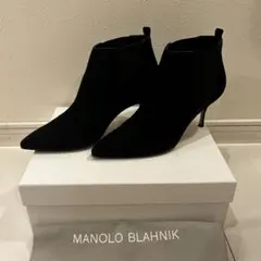 MANOLO BLAHNIK スエードサイドゴアショートブーツ