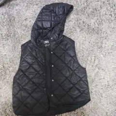 ZARA ブラック キルティングベスト 13-14