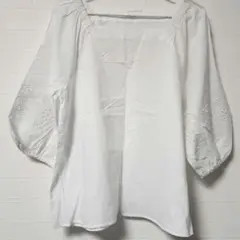 GLACIER 刺繍入りホワイト五分袖シャツ