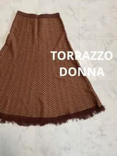 TORRAZZO DONNA トラッツォドンナ　ニットスカート　ジャガード