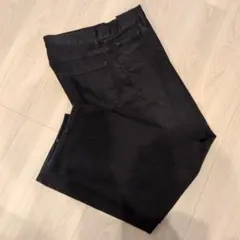UNIQLOメンズ ワイドストレートジーンズ　黒のサムネイル