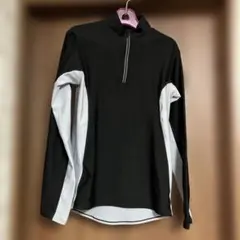 UNDER ARMOUR ハーフジップ長袖ウェア