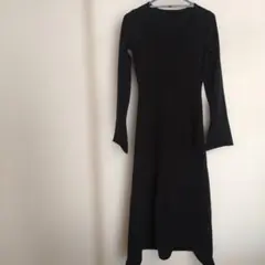 DAZYブラック ロングニットワンピース 長袖