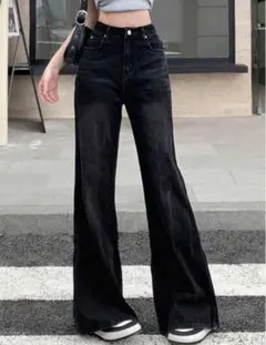 ブラックデニムフレアパンツ