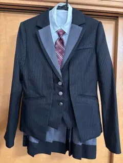 最終値下⭐︎フォーマルスーツ165cm女の子卒業式着用数1回