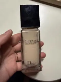 Dior ディオールスキンフォーエヴァー フルイド グロウ0w
