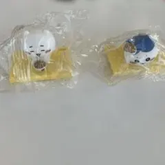 松屋　ちいかわ　鬼辛カレー特典フィギュア　ハチワレ　ちいかわ　おまけピック付き