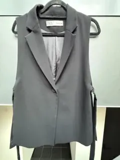 ZARA ブラック ベスト XS