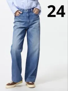 UNIQLO ワイドストレートジーンズ