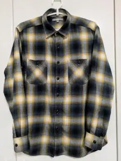 ウ*ー様 UNIQLO　フランネルチェックシャツ