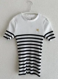 【新品未使用】ZARA ブローチ付き♪ストライプ半袖Tシャツのサムネイル