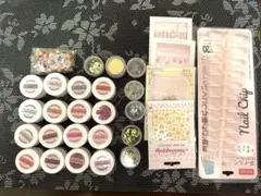 ③ネイルパウダー・デコレーションパーツセット
