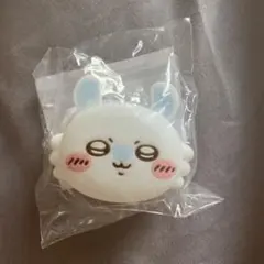 ちいかわ　ミニシリコンポーチ