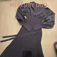 マーキュリーデュオ　異素材ドッキングフレアニットワンピース