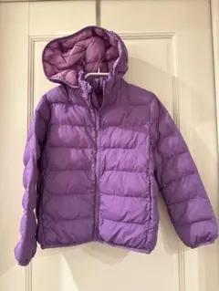 ユニクロ　パープル フード付き ダウンコート 130