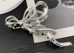 韓国風リボン型メタルヘアクリップ（シルバー）