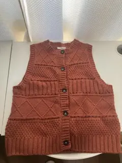 オレンジ編み込みニットベスト　M〜L